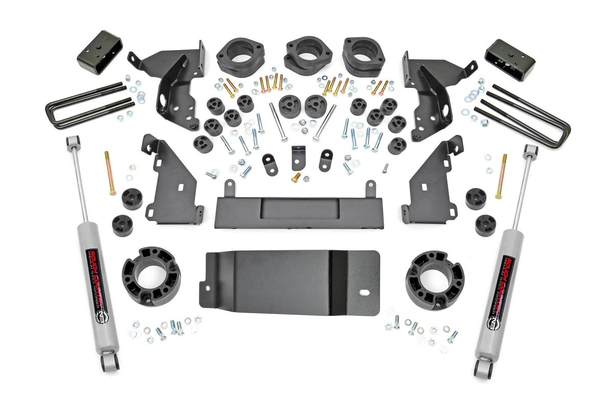 GMC Sierra 1500 Suspension Lift Kit - Front + Rear - Rough Country - 4.75 Inch Combo, Premium N3 series shocks, Dual-lift system - '14-'15